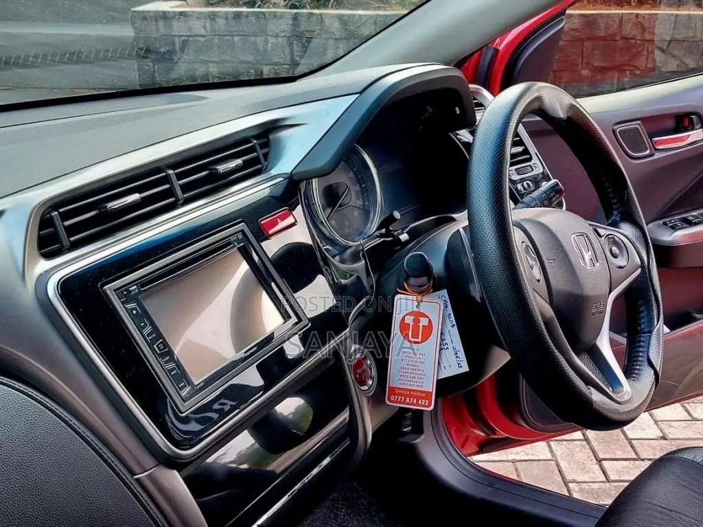 Honda Grace Ex 2016 Car (Used)