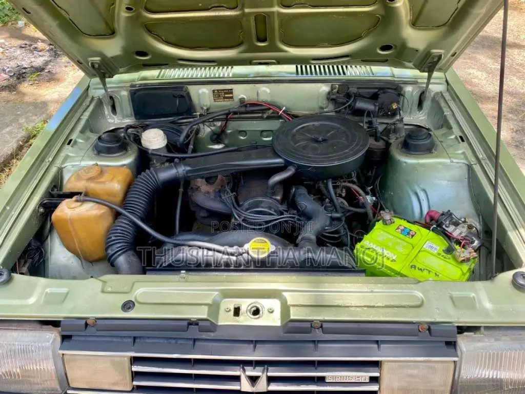 Mitsubishi Lancer Box 1983 Car (Used)