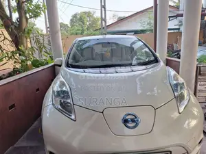 Nissan Leaf 2012 Car (Used)