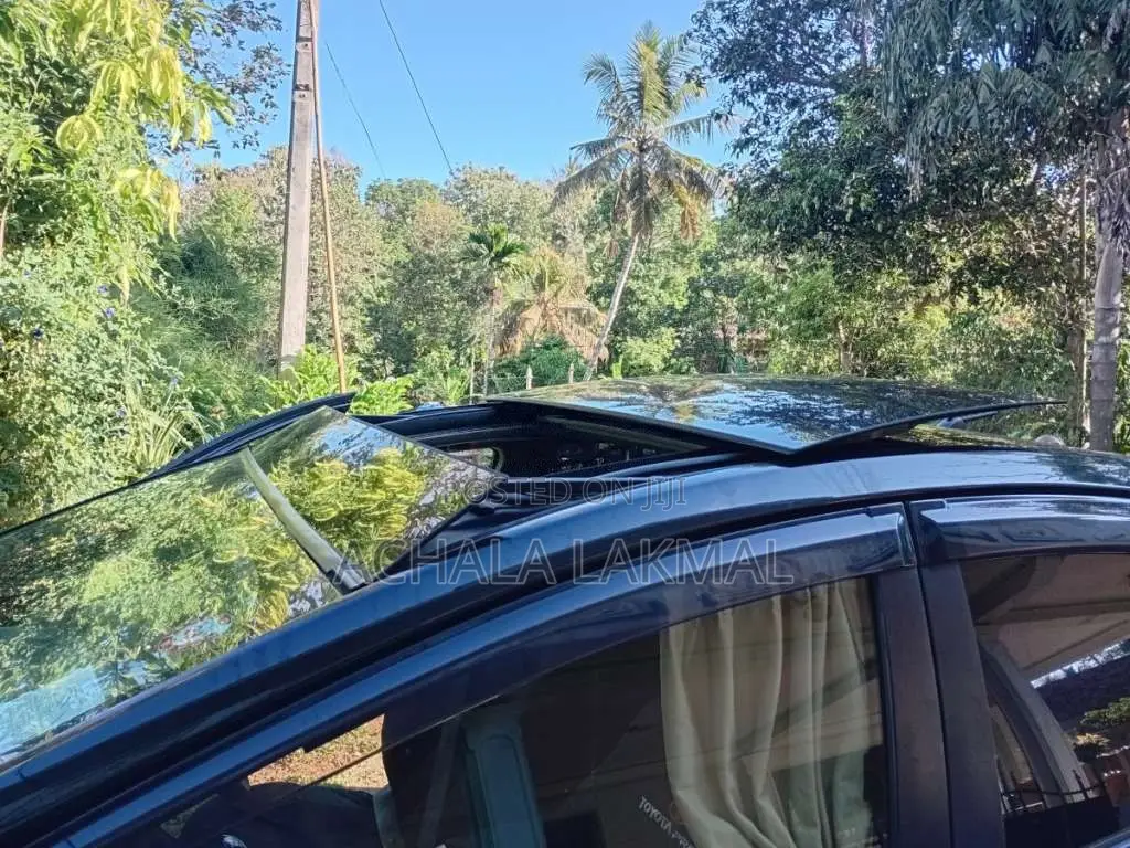 Toyota Prius 2013 Car (Used)