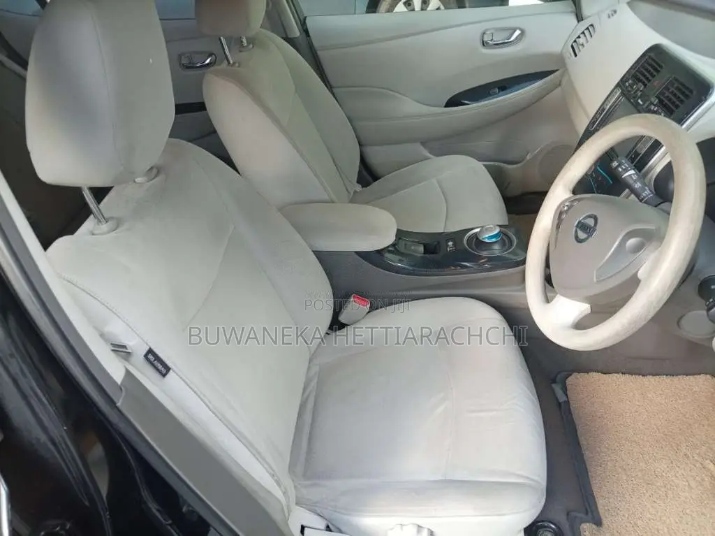 Nissan Leaf 2012 Car (Used)