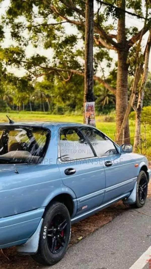 Nissan Presea 1992 Car (Used)