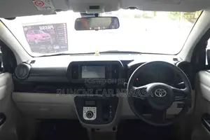 Toyota Passo 2017 Car (Used)