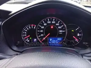 Toyota Axio 2017 Car (Used)