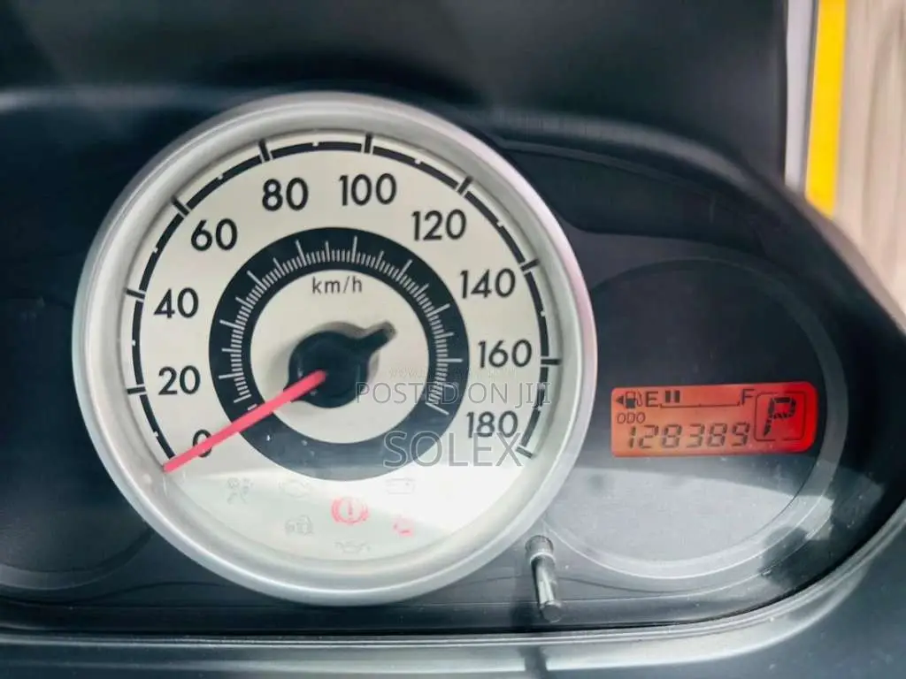 Mazda Demio 2008 Car (Used)