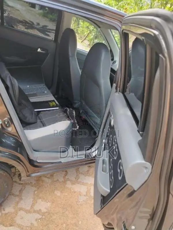 Suzuki Alto 2015 Car (Used)