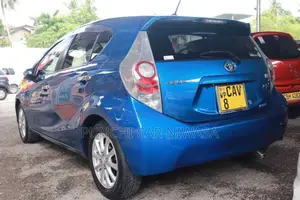 Toyota Aqua 2014 Car (Used)