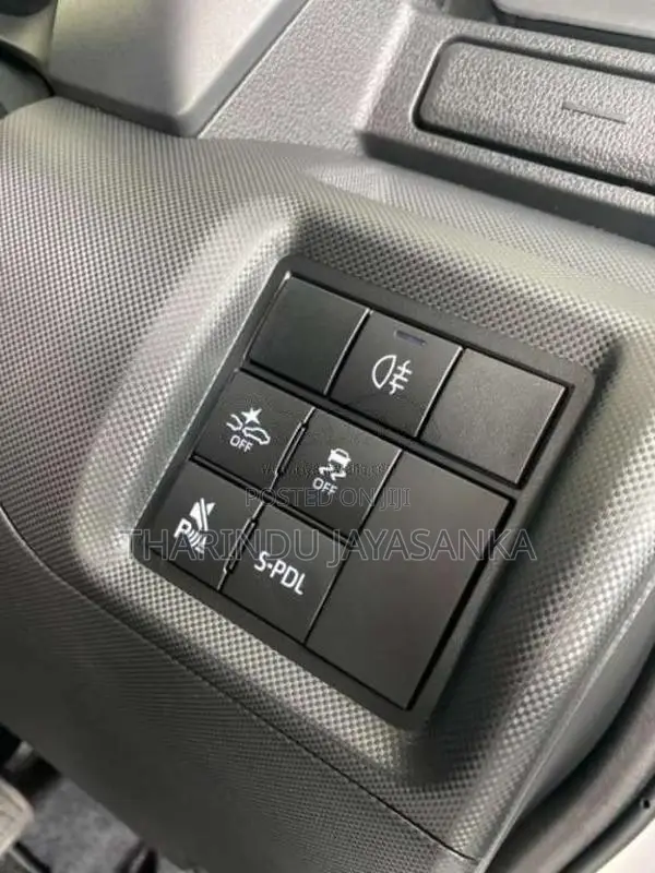 Daihatsu Rocky Premium G HEV Hybrid 2026 Car Unregistered (Recondition