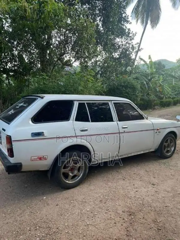 Mitsubishi Lancer Wagon 1983 Car (Used)