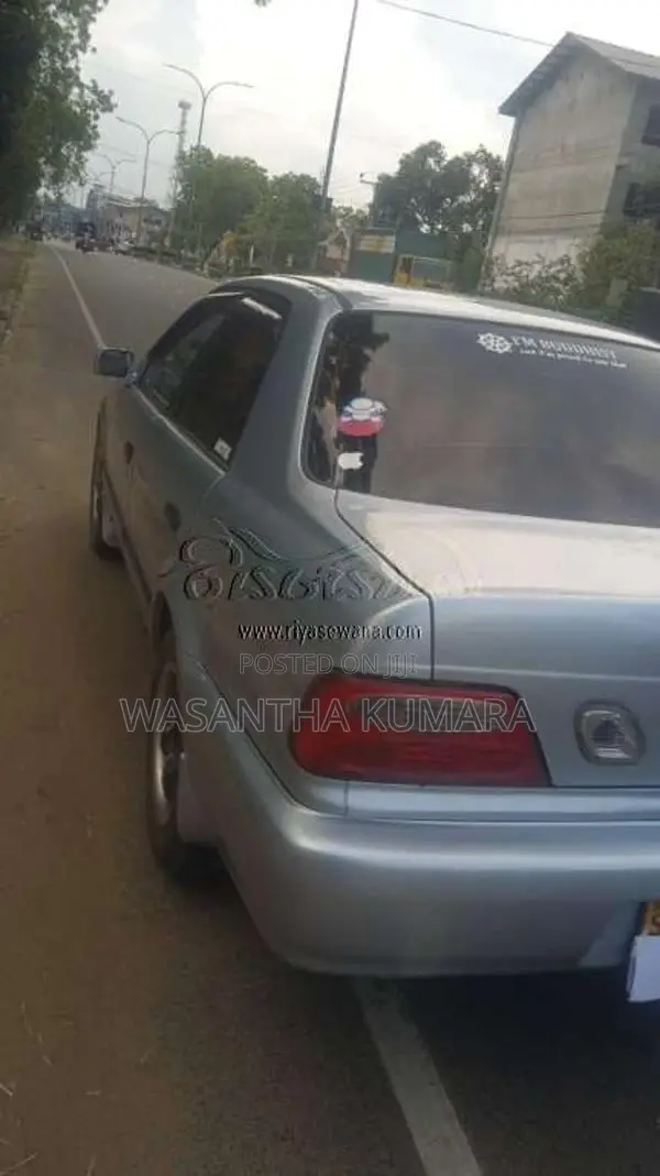 Toyota Soluna 2000 Car (Used)