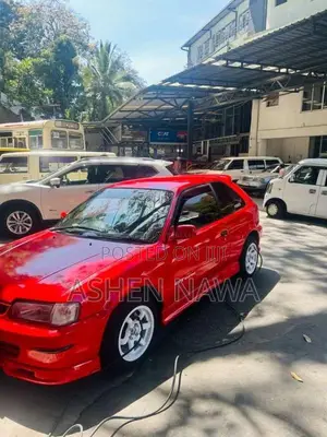 Toyota Corolla 2000 Car (Used)