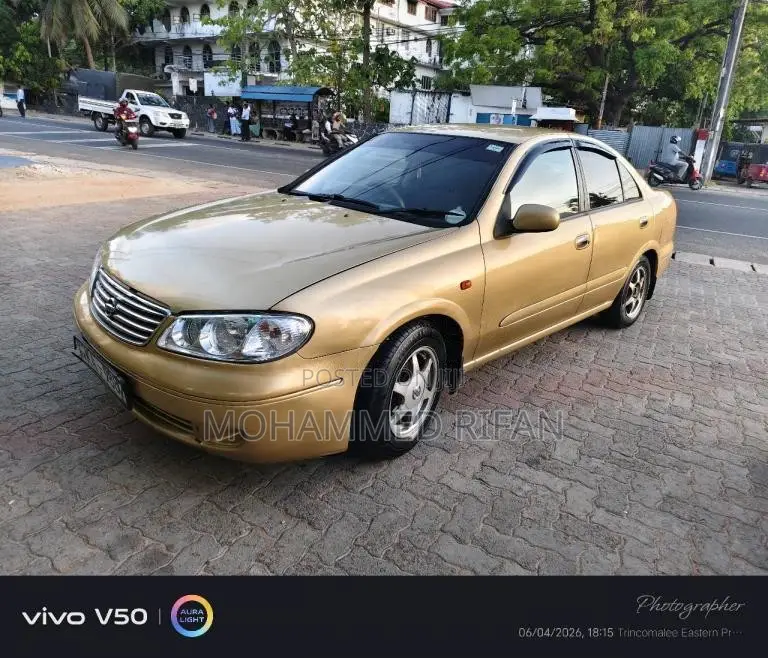 Nissan N17 2005 Car (Used)