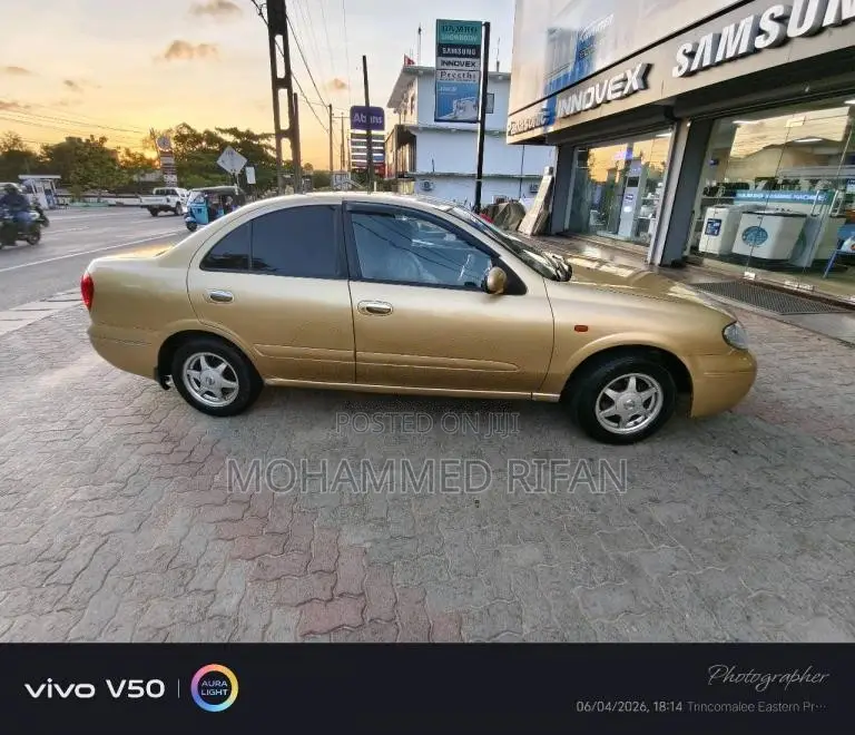 Nissan N17 2005 Car (Used)