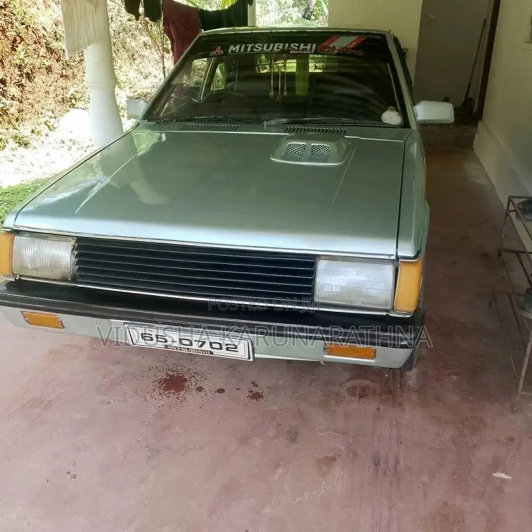 Mitsubishi Lancer Box 1986 Car (Used)