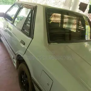 Mitsubishi Lancer Box 1986 Car (Used)