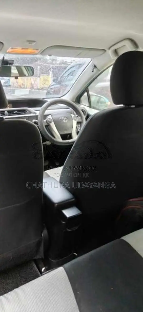 Toyota Prius C Aqua 2015 Car (Used)