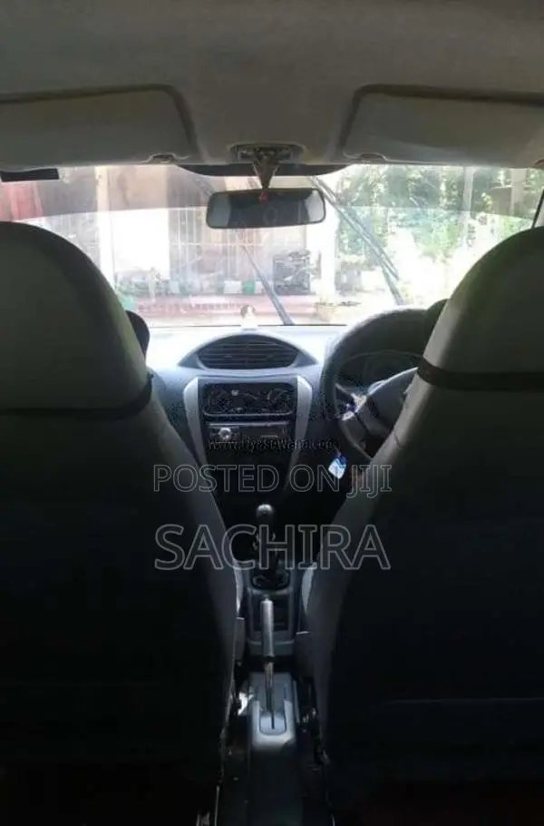 Suzuki Alto 2015 Car (Used)