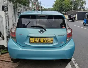 Toyota Prius C Aqua 2015 Car (Used)