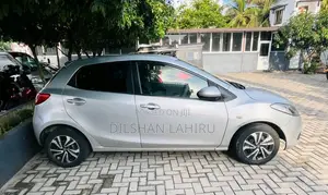 Mazda Demio 2009 Car (Used)