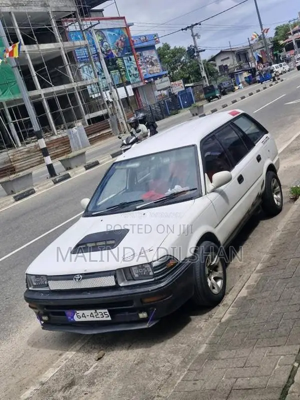 Toyota Corolla Wagon CE96 1990 Car (Used)