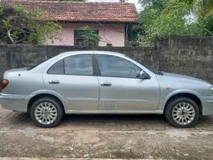 Nissan Sunny 2004 Car (Used)