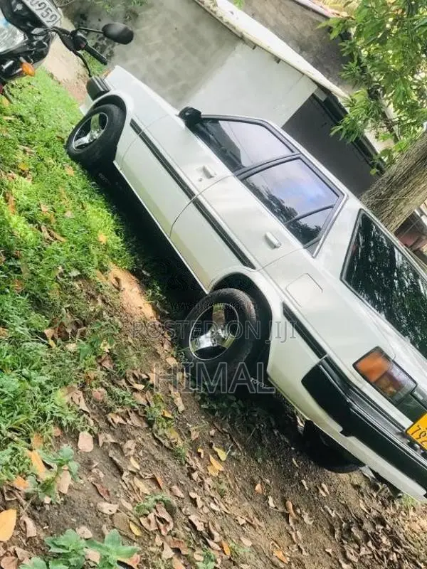 Toyota Carina 1985 Car (Used)