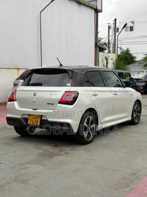 Suzuki Swift MZ 2024 Car (Used)