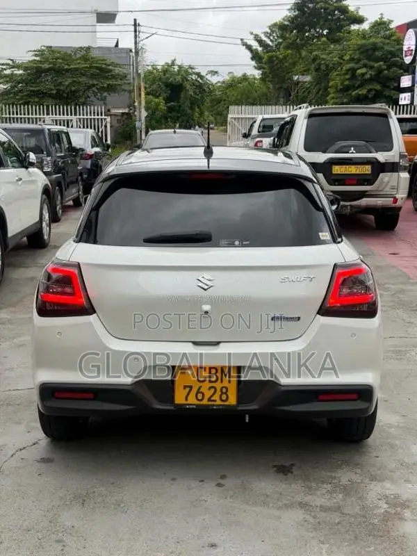 Suzuki Swift MZ 2024 Car (Used)