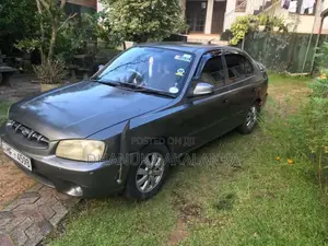 Hyundai Accent 2000 Car (Used)