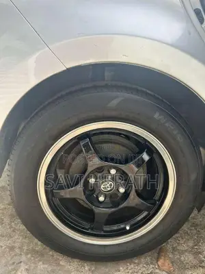 Toyota Aqua 2013 Car (Used)
