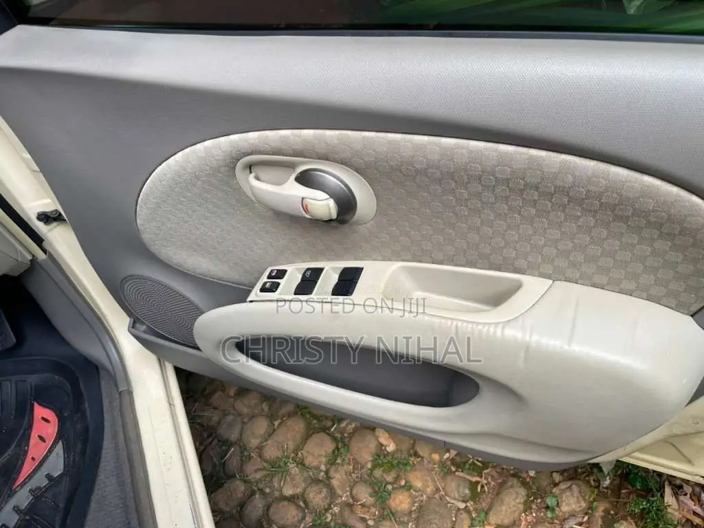 Nissan March AK12 2007 Car (Used)