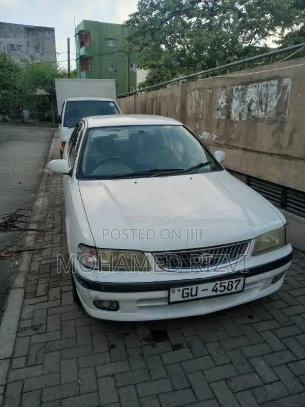 Nissan FB15 2000 Car (Used)