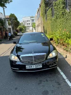 Mercedes-Benz S300 2010 Car (Used)