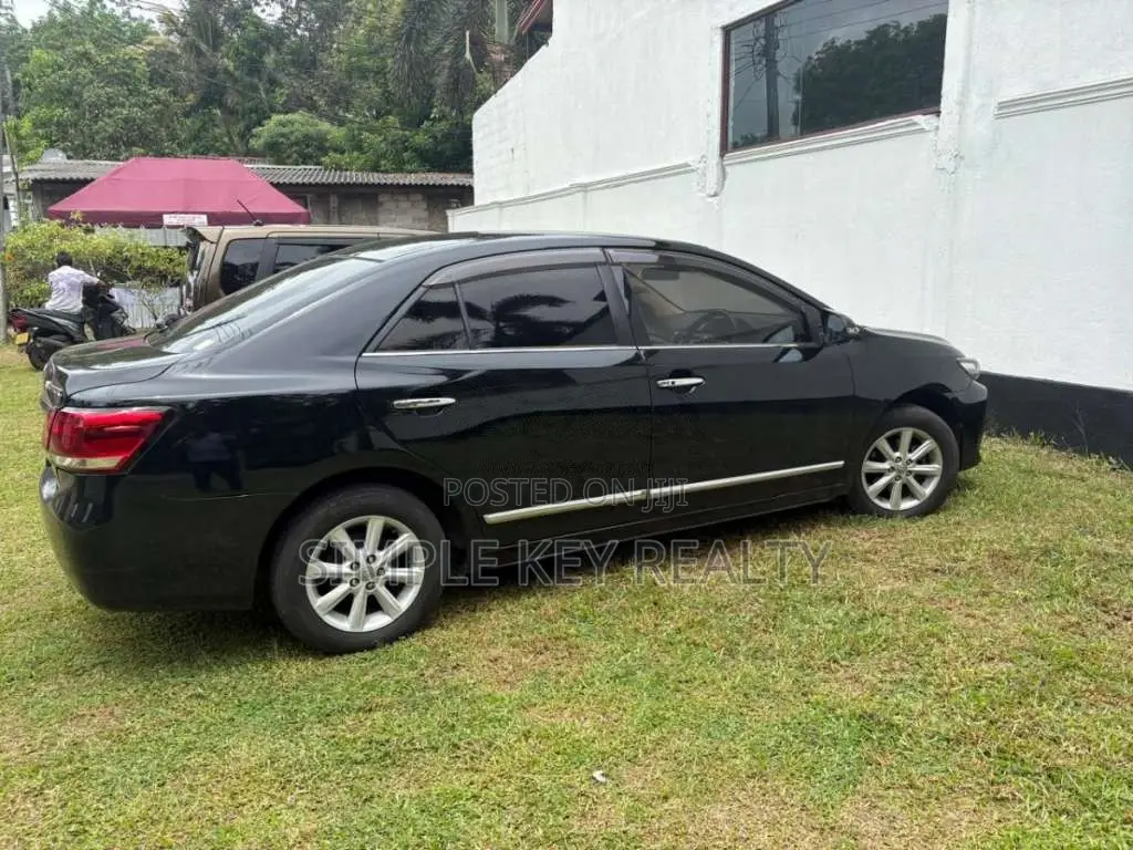 Toyota Premio G Grade 2016 Car (Used)