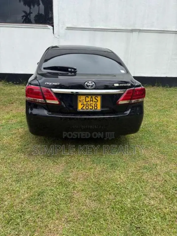 Toyota Premio G Grade 2016 Car (Used)