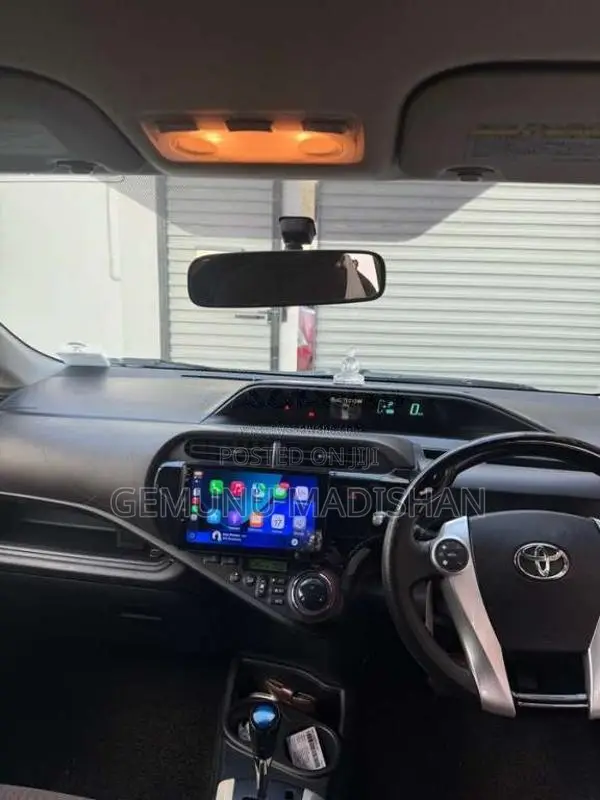 Toyota Aqua 2013 Car (Used)