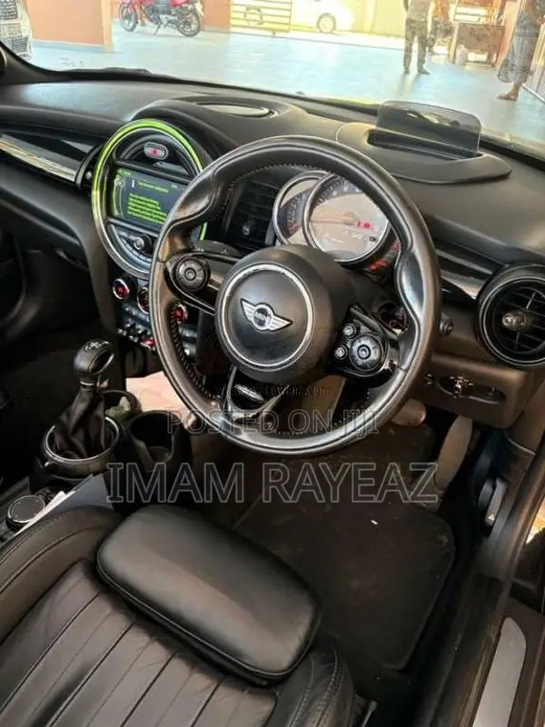 Mini Cooper Cabriolet 2017 Car (Used)