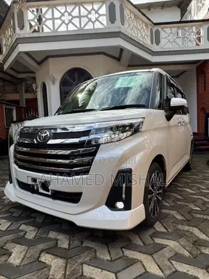Toyota Roomy Custom GT Turbo 2024 Car Unregistered (Recondition)
