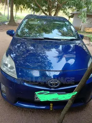 Toyota Prius 2013 Car (Used)