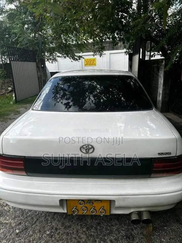 Toyota Camry 1990 Car (Used)