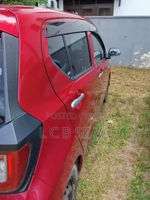 Daihatsu Mira 2017 Car (Used)