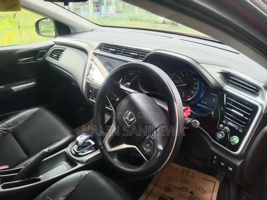 Honda Grace 2016 Car (Used)