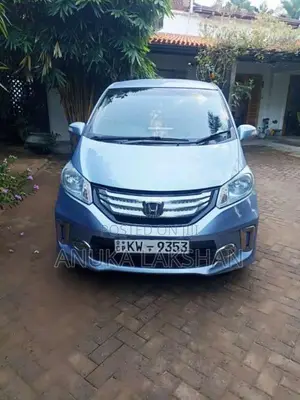 Honda Freed 2013 Car (Used)