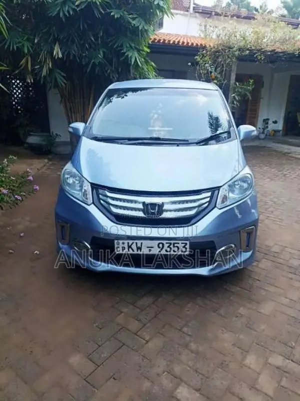 Honda Freed 2013 Car (Used)