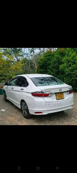 Honda Grace 2016 Car (Used)