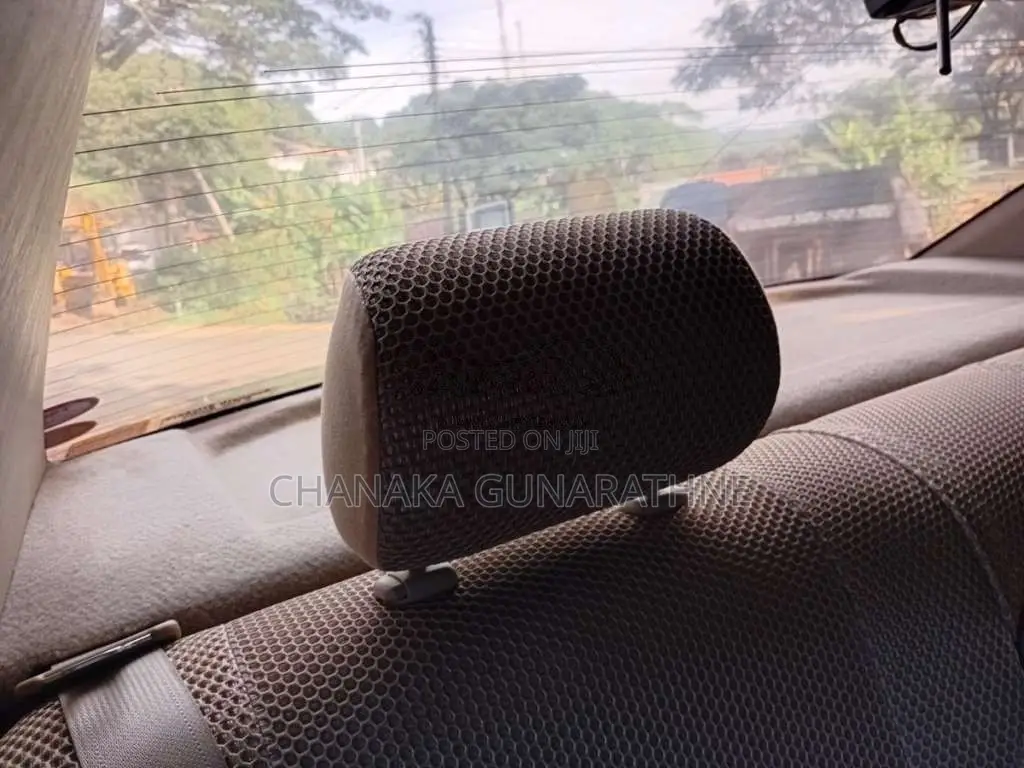 Toyota Corolla 2001 Car (Used)