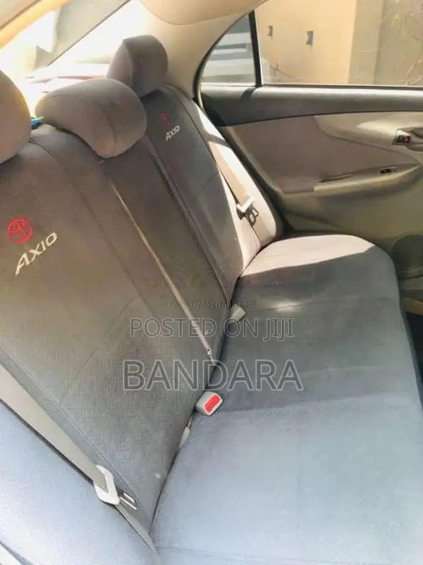 Toyota Axio 2006 Car (Used)