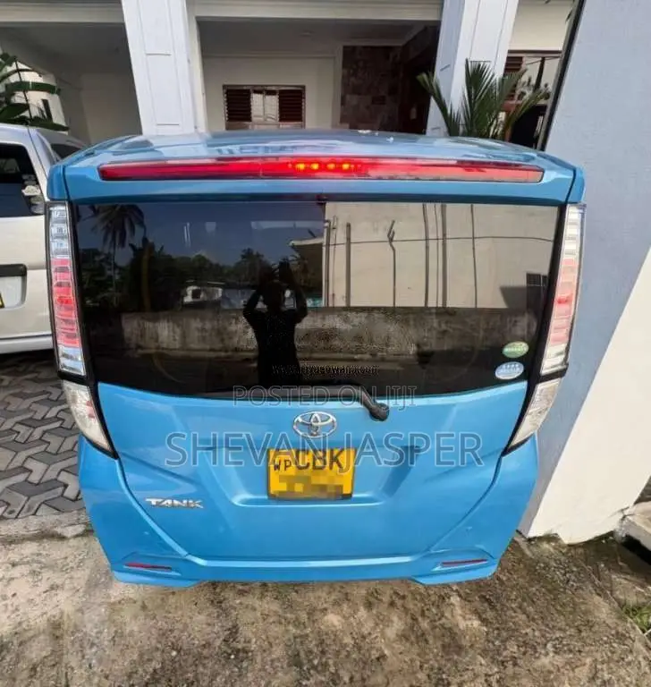 Toyota Tank 2017 Car (Used)