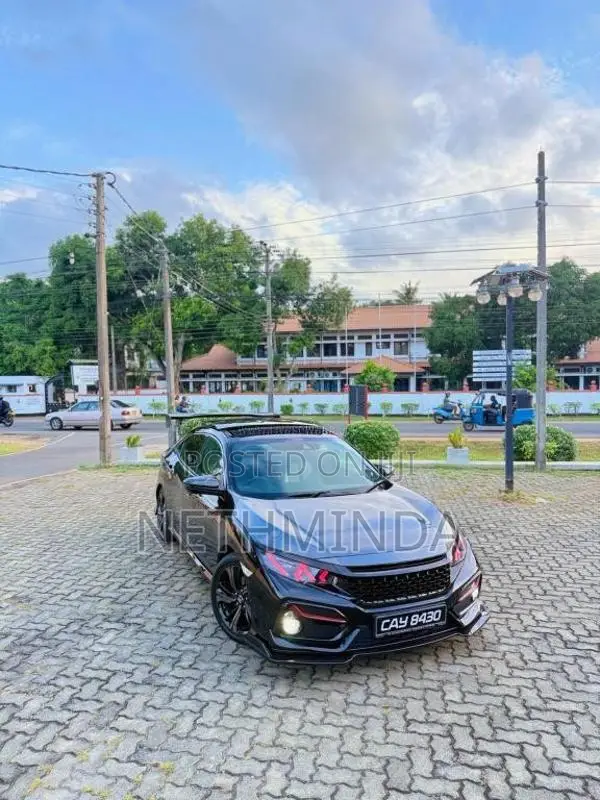Honda Civic Ex Model 2018 Car (Used)
