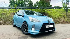 Toyota Aqua 2014 Car (Used)